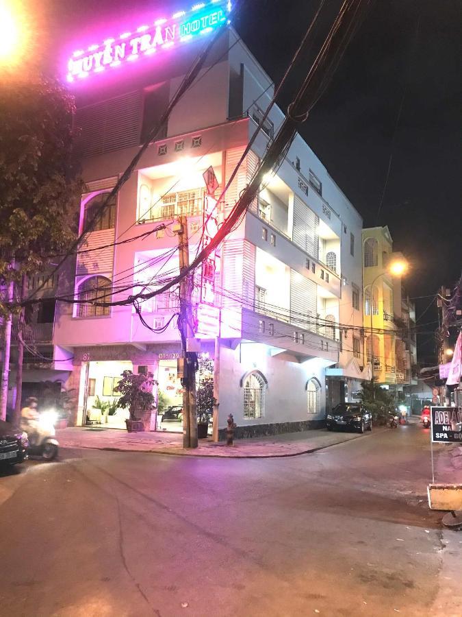 Huyen Tran Hotel Can Tho Exterior photo