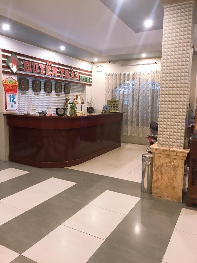 Huyen Tran Hotel Can Tho Exterior photo