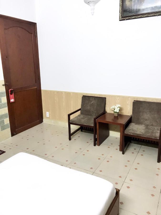 Huyen Tran Hotel Can Tho Exterior photo