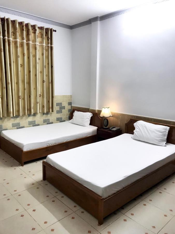 Huyen Tran Hotel Can Tho Exterior photo