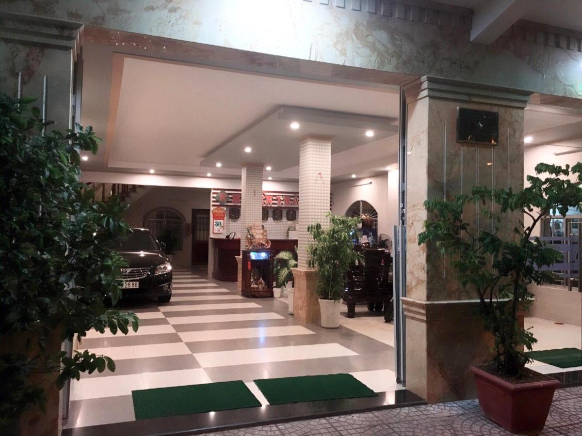 Huyen Tran Hotel Can Tho Exterior photo